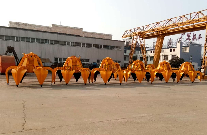 電動(dòng)液壓多瓣抓斗1
